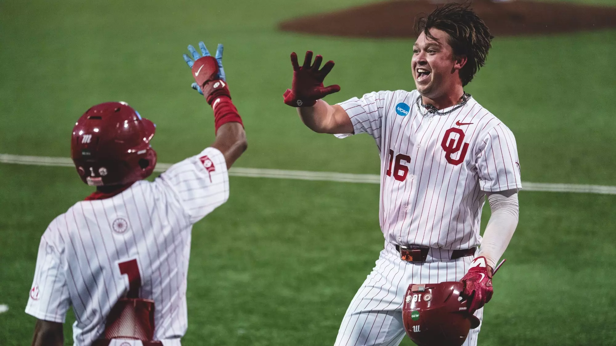 Oklahoma Baseball vs Kansas Baseball: Sooners and Jayhawks Battle for a College World Series Spot