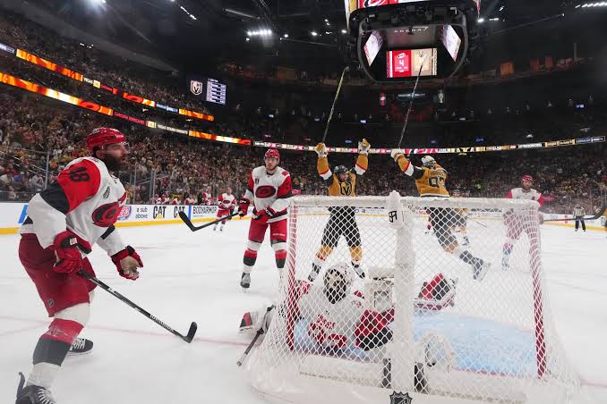 Hurricanes vs Golden Knights: Mitch Marner’s Historic Hat Trick Lifts Vegas to Thrilling Stanley Cup Final Game 3 Victory