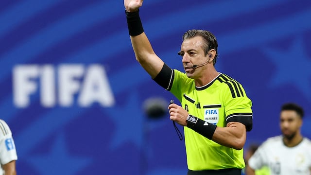 Raphael Claus: Referee, Red Card, USA vs Bosnia, USMNT, FIFA